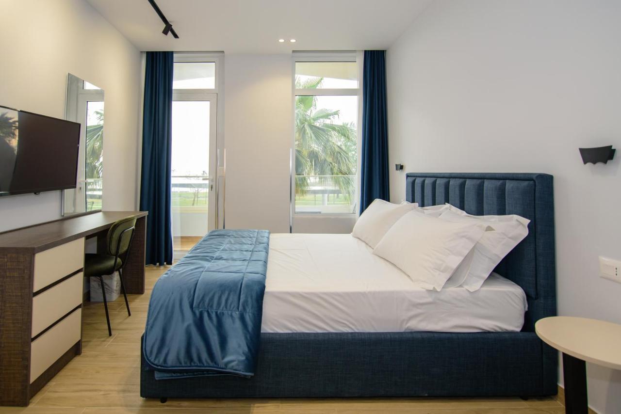 Palm Side Hotel Wlora Zewnętrze zdjęcie