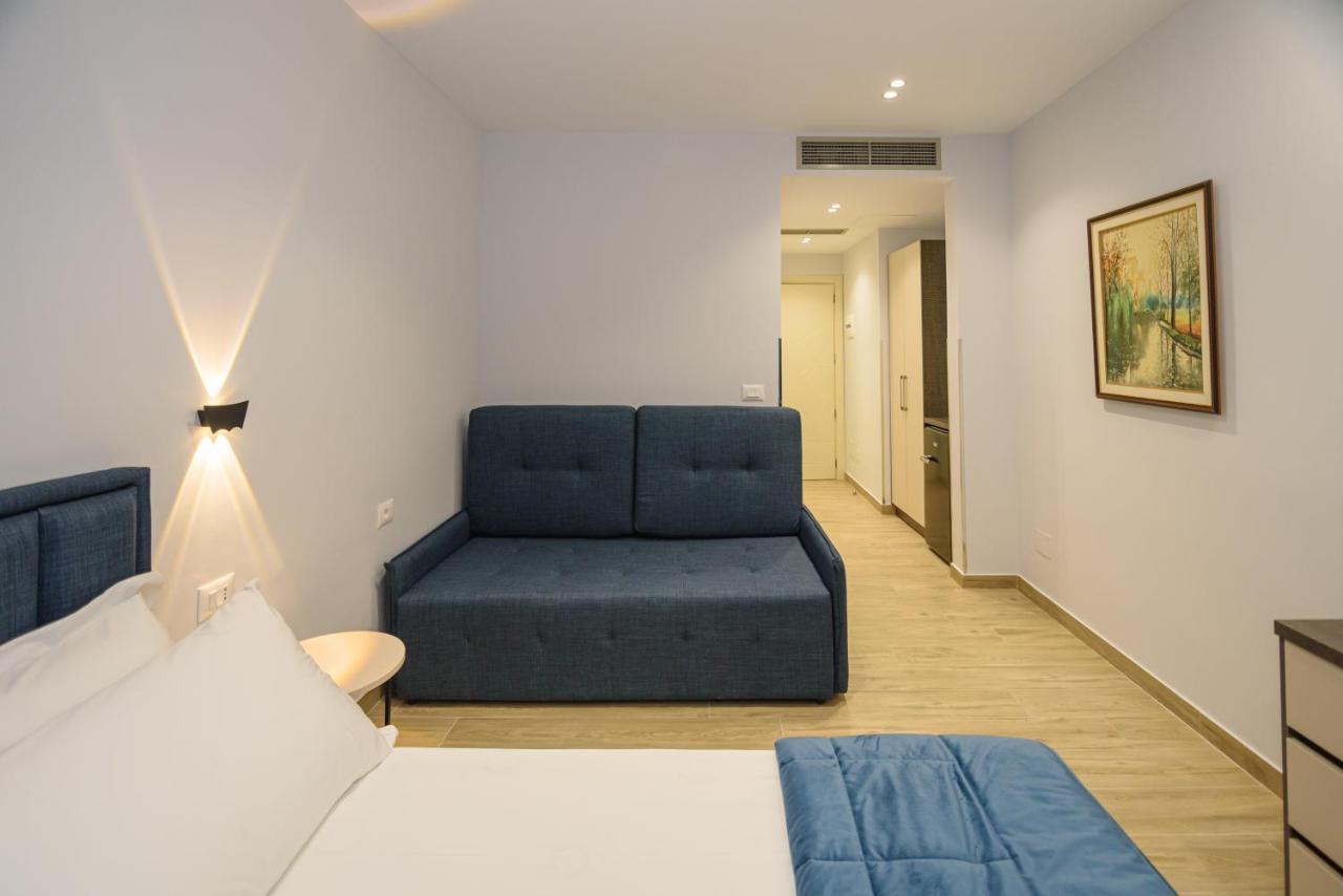 Palm Side Hotel Wlora Zewnętrze zdjęcie
