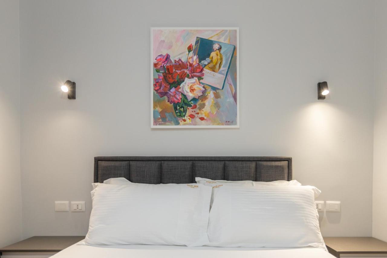 Palm Side Hotel Wlora Zewnętrze zdjęcie